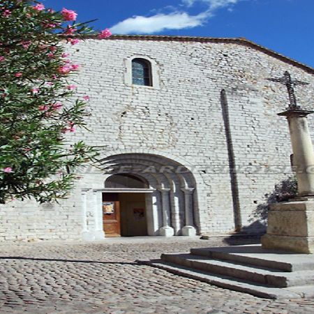 Residence De Tourisme Domaine De Janus Ruoms Kültér fotó